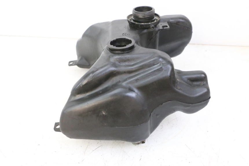 photo de SERBATOIO CARBURANTE  PEUGEOT TKR TREKKER FURIOUS 50 (2005 - 2014) - Altra angolazione