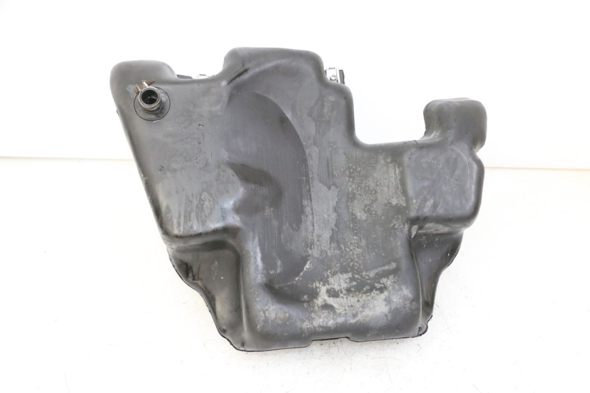 photo de SERBATOIO CARBURANTE  PIAGGIO VESPA LX 150 (2005 - 2013) - Zoom sullo stato d'uso