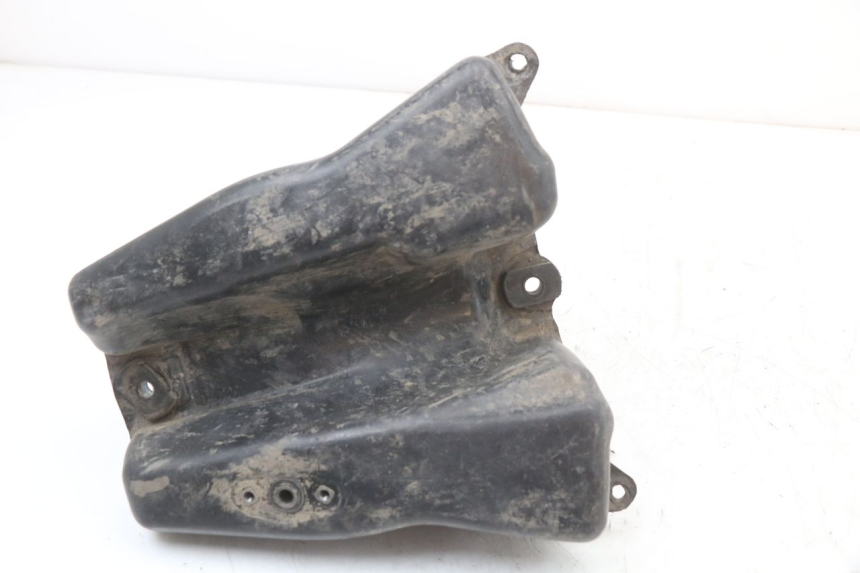 photo de SERBATOIO CARBURANTE  YCF PIT BIKE 125 (2010 - 2018) - Primo piano tecnico