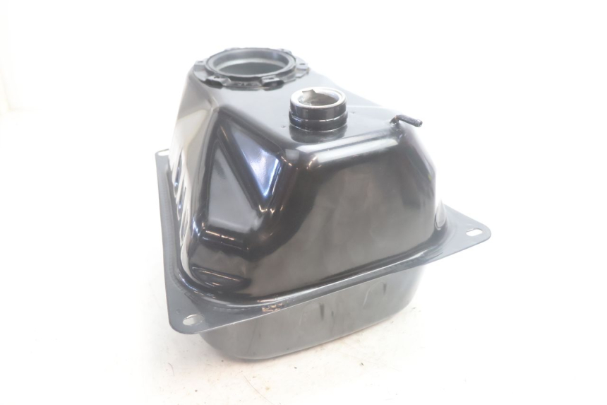 photo de SERBATOIO CARBURANTE  JM MOTORS R-MAX TECH 50 (2024 - 2026) - Altra angolazione