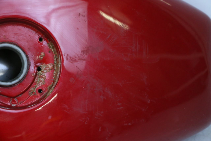 photo de SERBATOIO CARBURANTE  REGAL RAPTOR RAXTER 2 125 (2007 - 2015) - Stato della superficie e materiale