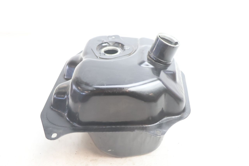 photo de SERBATOIO CARBURANTE  LAZIO RENO 50 (2016 - 2021) - Vista principale