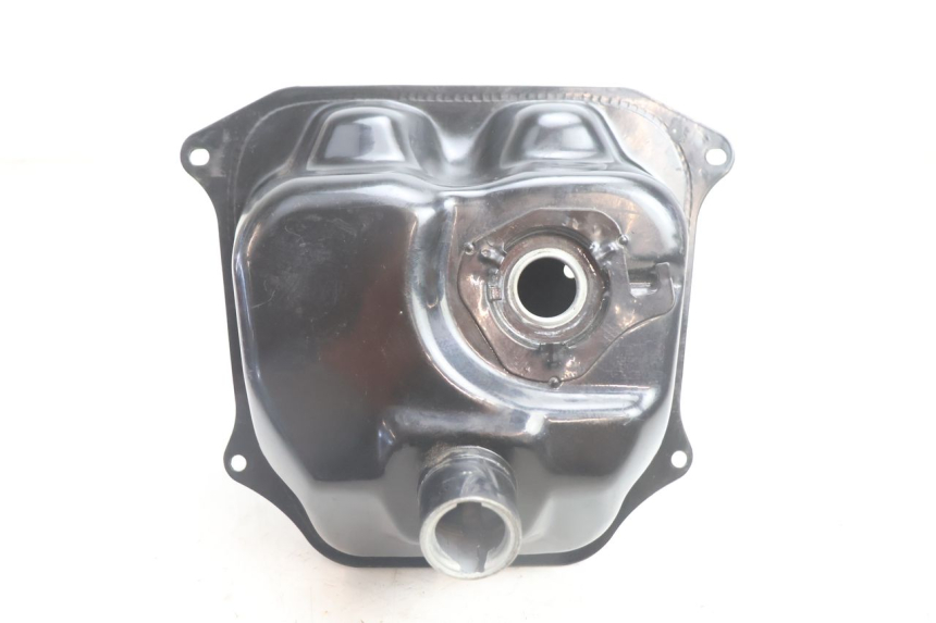 photo de SERBATOIO CARBURANTE  LAZIO RENO 50 (2016 - 2021) - Altra angolazione