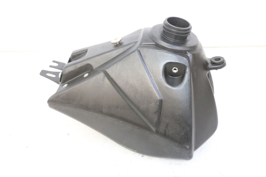 photo de SERBATOIO CARBURANTE APOLLO RFZ 125 - Altra angolazione