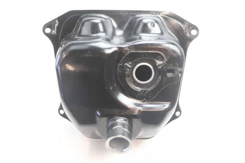 photo de SERBATOIO CARBURANTE  TNT MOTOR ROMA 10' 2T 50 (2011 - 2018) - Dettaglio del componente