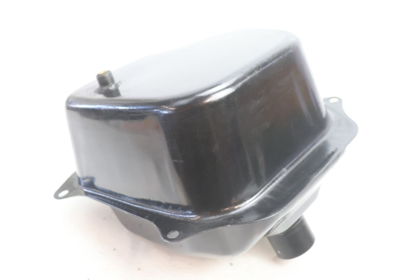photo de SERBATOIO CARBURANTE  TNT MOTOR ROMA 10' 2T 50 (2011 - 2018) - Stato della superficie e materiale