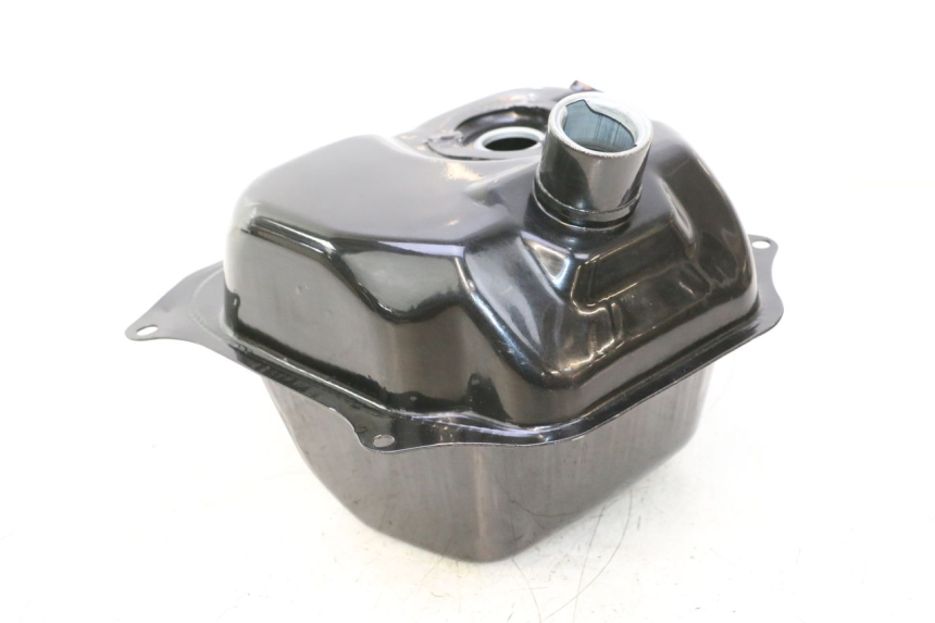 photo de SERBATOIO CARBURANTE TNT MOTOR ROMA 10' 4T 50 (2007 - 2018) - Vista principale