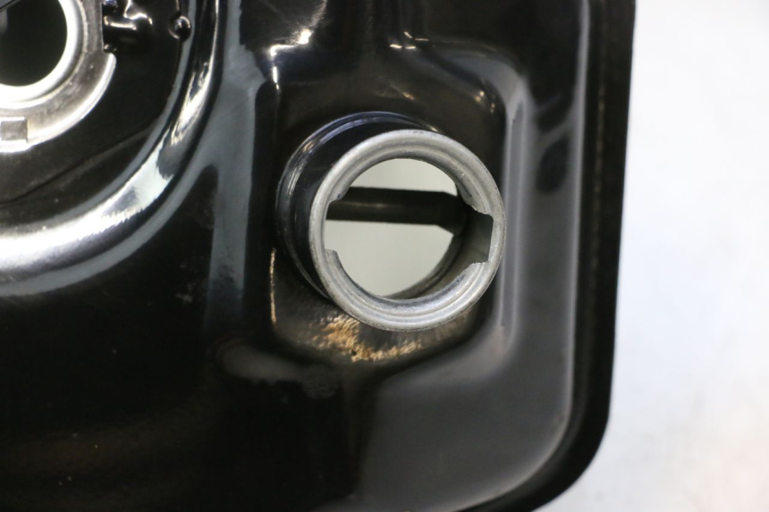 photo de SERBATOIO CARBURANTE TNT MOTOR ROMA 10' 4T 50 (2007 - 2018) - Dettaglio del componente