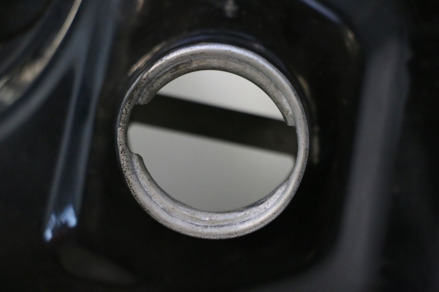 photo de SERBATOIO CARBURANTE  TNT MOTOR ROMA 12' 2T 50 (2007 - 2018) - Primo piano tecnico