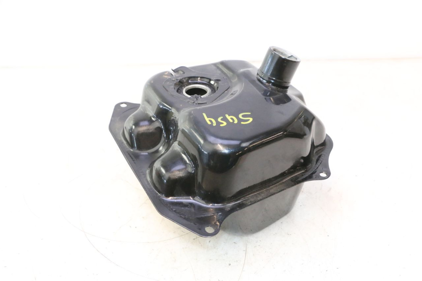 photo de SERBATOIO CARBURANTE  TNT MOTOR ROMA 12' 2T 50 (2007 - 2018) - Stato della superficie e materiale