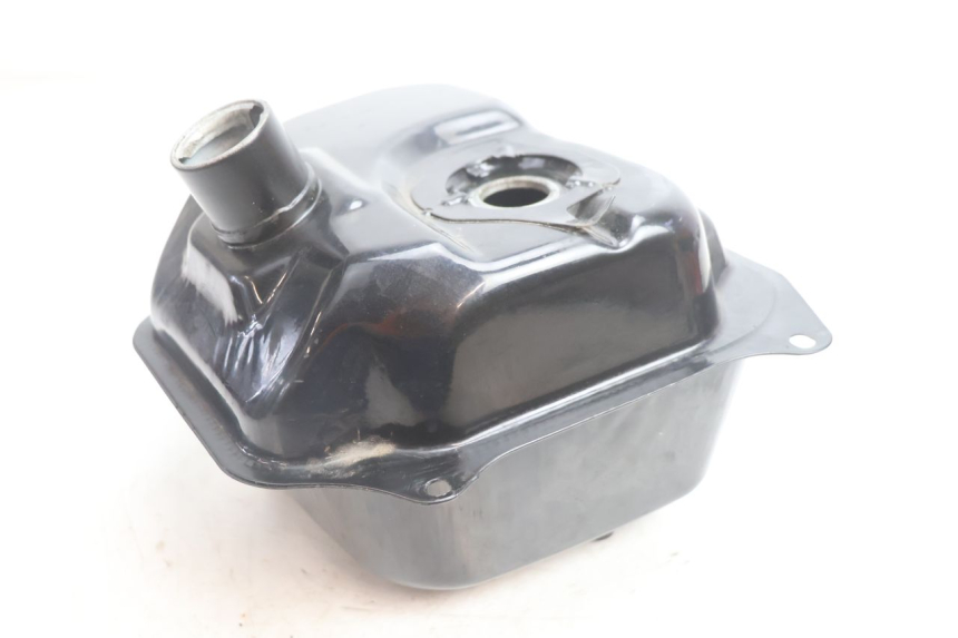 photo de SERBATOIO CARBURANTE  TNT MOTOR ROMA 12' 2T 50 (2007 - 2018) - Dettaglio del componente