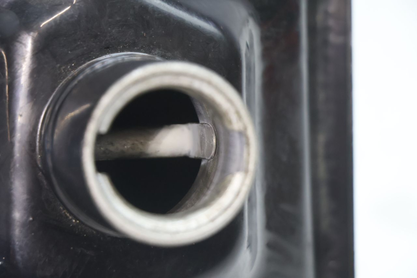 photo de SERBATOIO CARBURANTE  TNT MOTOR ROMA 12' 2T 50 (2007 - 2018) - Primo piano tecnico