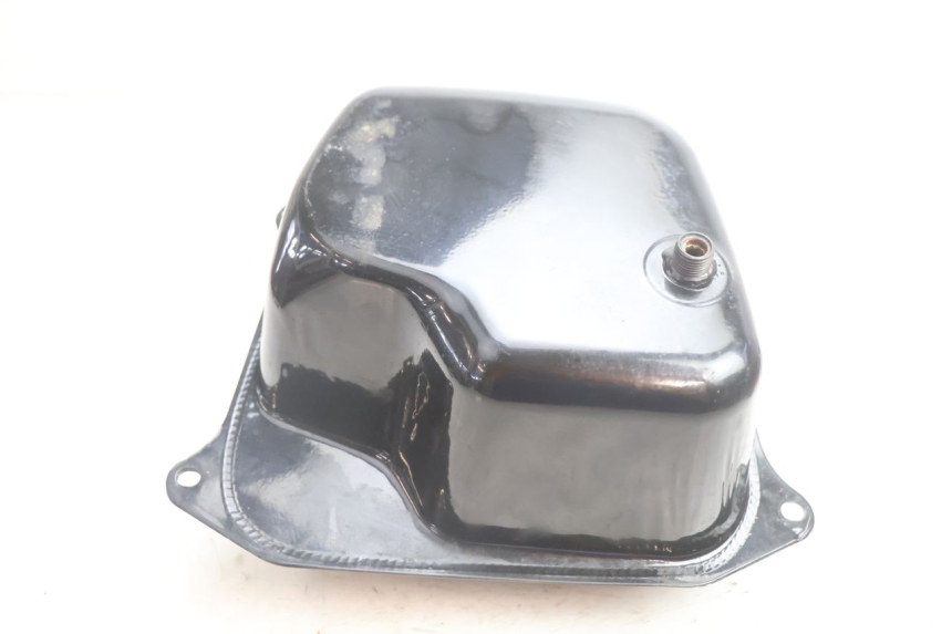 photo de SERBATOIO CARBURANTE  TNT MOTOR ROMA 12' 2T 50 (2007 - 2018) - Stato della superficie e materiale