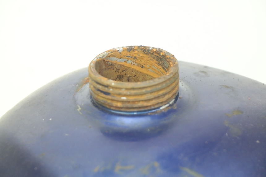 photo de SERBATOIO CARBURANTE HYOSUNG RT KARION 125 (2003 - 2007) - Zoom sui componenti