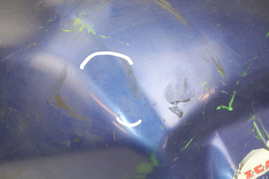 photo de SERBATOIO CARBURANTE HYOSUNG RT KARION 125 (2003 - 2007) - Primo piano ad alta risoluzione