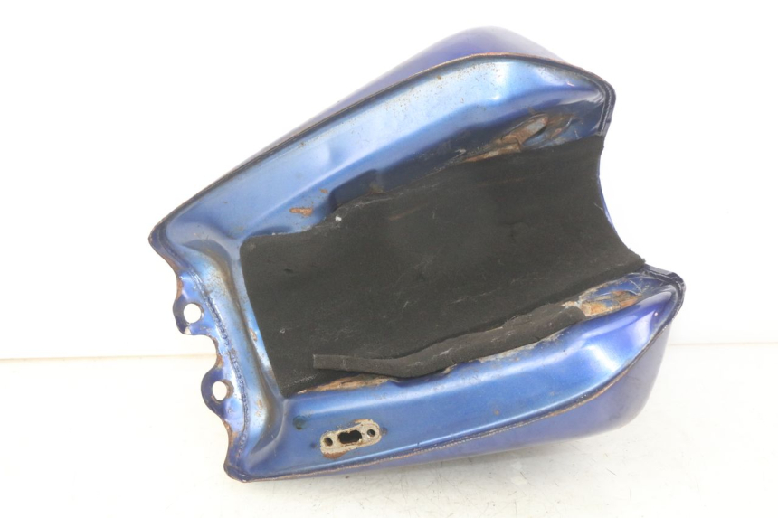 photo de SERBATOIO CARBURANTE HYOSUNG RT KARION 125 (2003 - 2007) - Zoom sullo stato d'uso