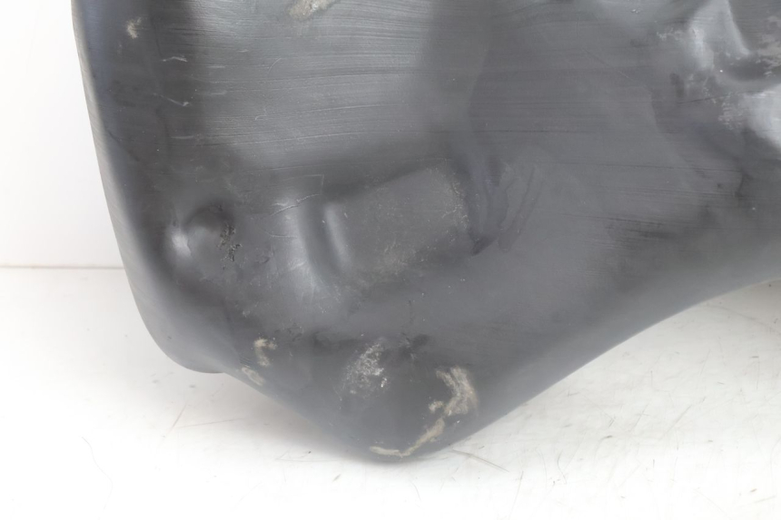 photo de SERBATOIO CARBURANTE  GILERA RUNNER SP 50 (2002 - 2004) - Altra angolazione