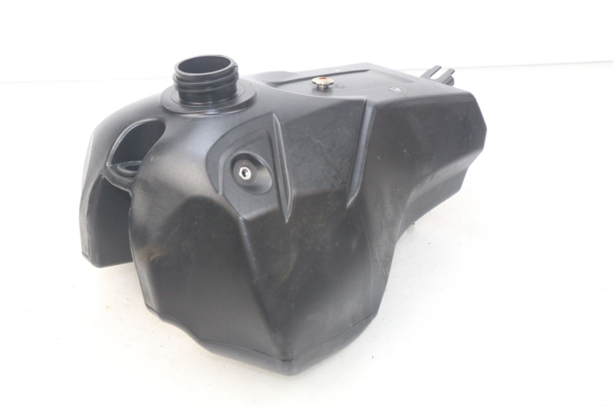 photo de SERBATOIO CARBURANTE APOLLO RXF 125 - Zoom sullo stato d'uso