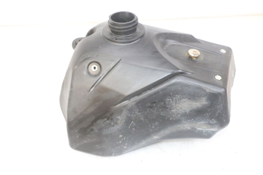 photo de SERBATOIO CARBURANTE APOLLO RXF 125 - Primo piano tecnico