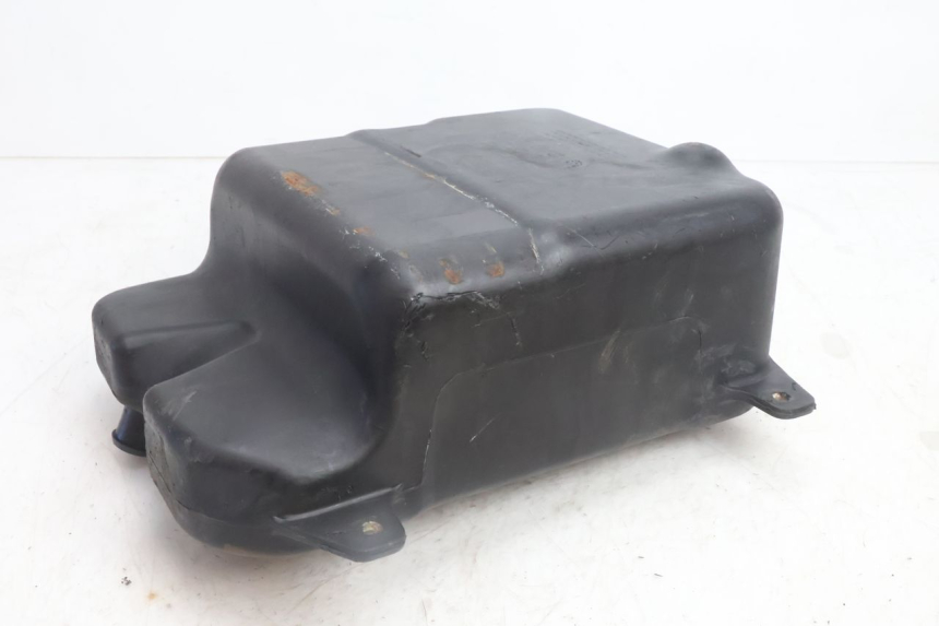 photo de SERBATOIO CARBURANTE  DAELIM S2 125 (2006 - 2007) - Zoom sullo stato d'uso
