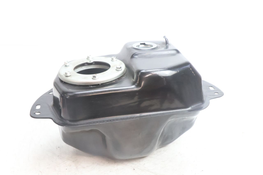 photo de SERBATOIO CARBURANTE  JM MOTORS SANTANA EVO 50 (2024 - 2026) - Vista principale