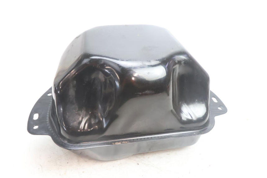 photo de SERBATOIO CARBURANTE  JM MOTORS SANTANA EVO 50 (2024 - 2026) - Stato della superficie e materiale