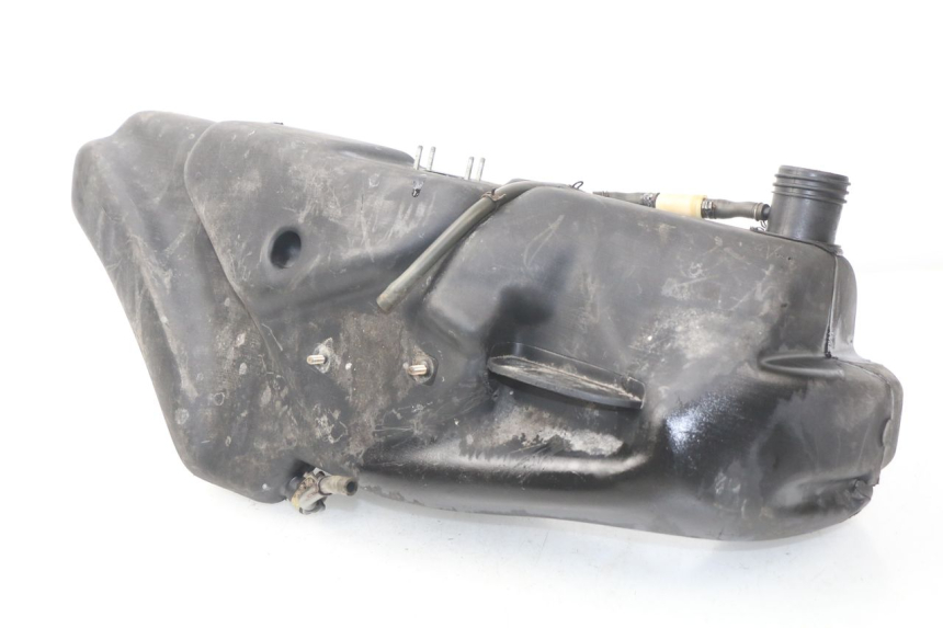 photo de Serbatoio carburante APRILIA SCARABEO GT 125 (1999 - 2007) - Primo piano tecnico