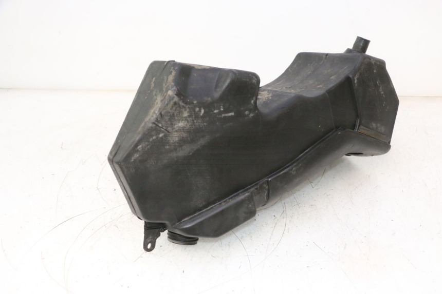 photo de SERBATOIO CARBURANTE  DERBI SENDA 50 (2003 - 2005) - Altra angolazione