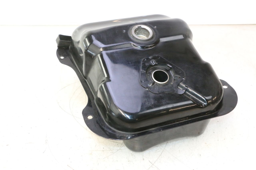 photo de SERBATOIO CARBURANTE  HONDA SH 125 (2001 - 2003) - Zoom sullo stato d'uso