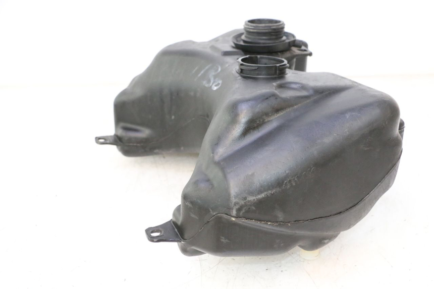 photo de SERBATOIO CARBURANTE  PEUGEOT SPEEDFIGHT 2 AC 50 (2000 - 2009) - Altra angolazione