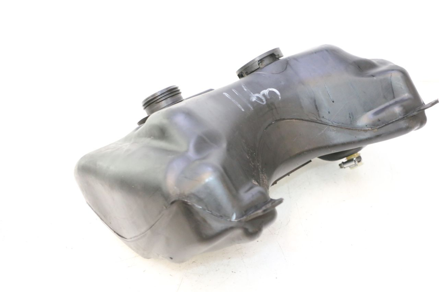 photo de SERBATOIO CARBURANTE  PEUGEOT SPEEDFIGHT 2 AC 50 (2000 - 2009) - Zoom sullo stato d'uso