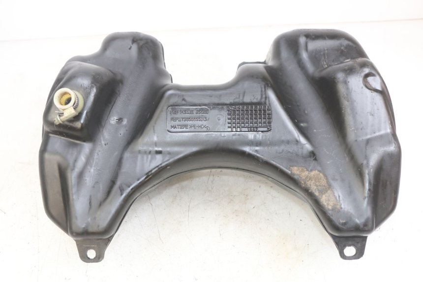 photo de SERBATOIO CARBURANTE PEUGEOT SPEEDFIGHT LC 50 (1996 - 2002) - Zoom sullo stato d'uso