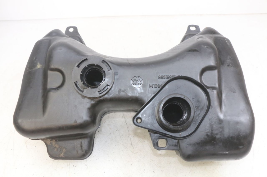 photo de SERBATOIO CARBURANTE PEUGEOT SPEEDFIGHT LC 50 (1996 - 2002) - Altra angolazione