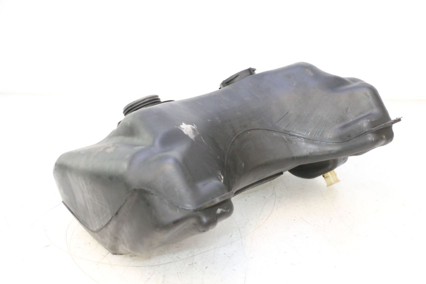 photo de SERBATOIO CARBURANTE PEUGEOT SPEEDFIGHT LC 50 (1996 - 2002) - Primo piano tecnico