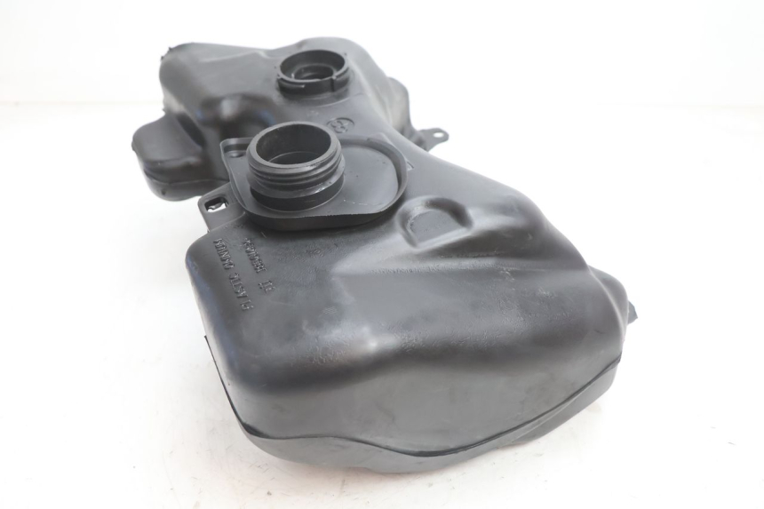 photo de SERBATOIO CARBURANTE PEUGEOT SPEEDFIGHT LC 50 (1996 - 2002) - Vista d'insieme del prodotto