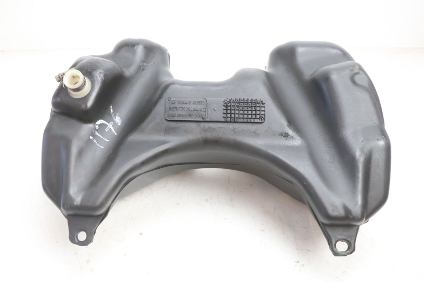 photo de SERBATOIO CARBURANTE PEUGEOT SPEEDFIGHT LC 50 (1996 - 2002) - Dettagli dei punti di fissaggio