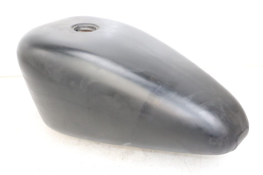 photo de SERBATOIO CARBURANTE  HARLEY DAVIDSON SPORTSTER XL CUSTOM 1200 (2003 - 2004) - Marcature e riferimenti originali