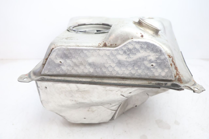 photo de SERBATOIO CARBURANTE  CAN-AM SPYDER RS 1000 (2008 - 2012) - Zoom sullo stato d'uso