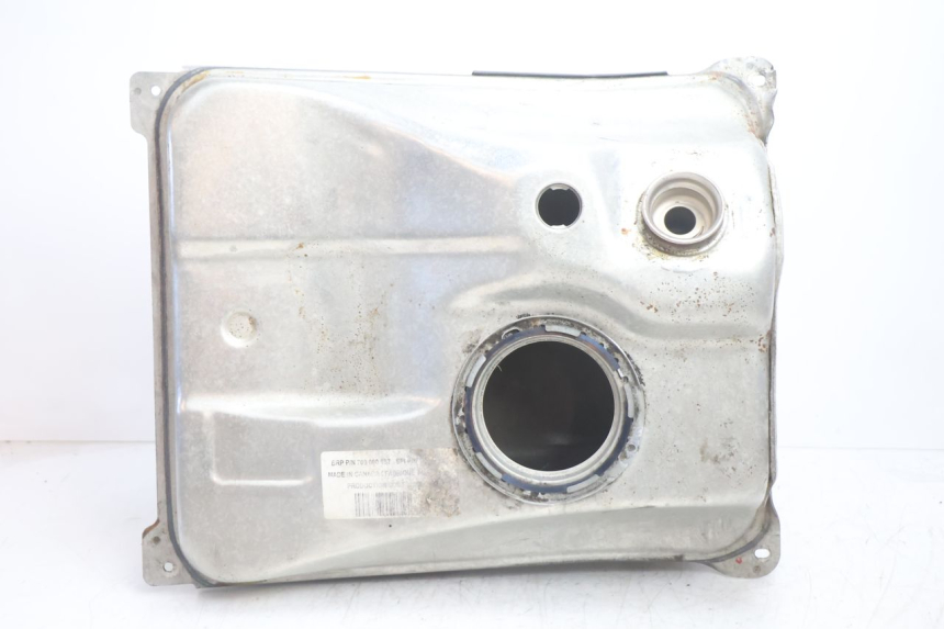 photo de SERBATOIO CARBURANTE  CAN-AM SPYDER RS 1000 (2008 - 2012) - Dettagli dei punti di fissaggio