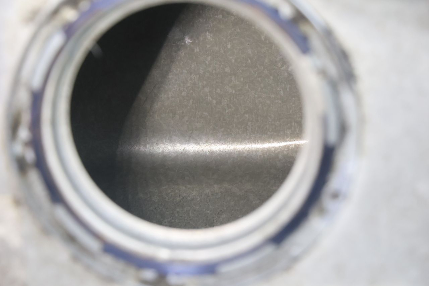 photo de SERBATOIO CARBURANTE  CAN-AM SPYDER RS 1000 (2008 - 2012) - Stato della superficie e materiale