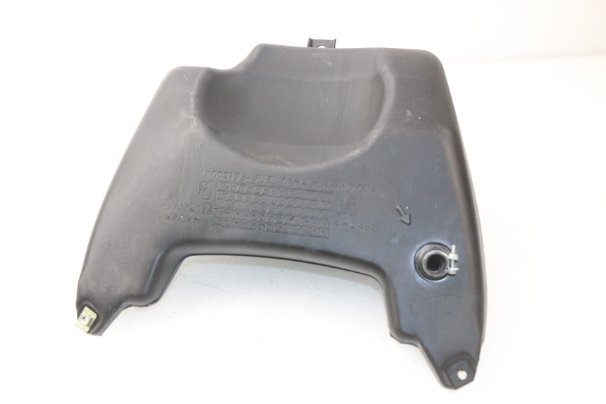 photo de SERBATOIO CARBURANTE APRILIA SR 2T 50 (2018 - 2022) - Primo piano tecnico