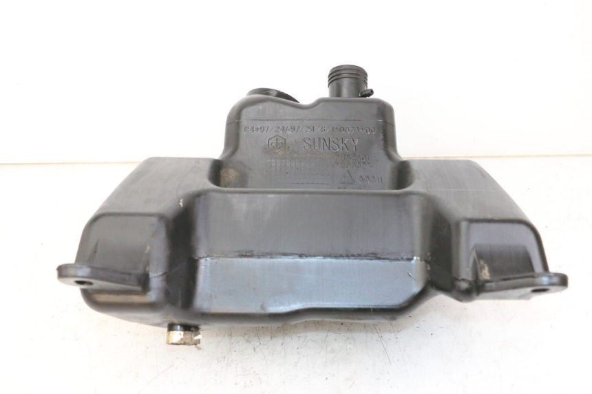 photo de SERBATOIO CARBURANTE  APRILIA SR MOTARD 50 (2012 - 2018) - Dettaglio del componente