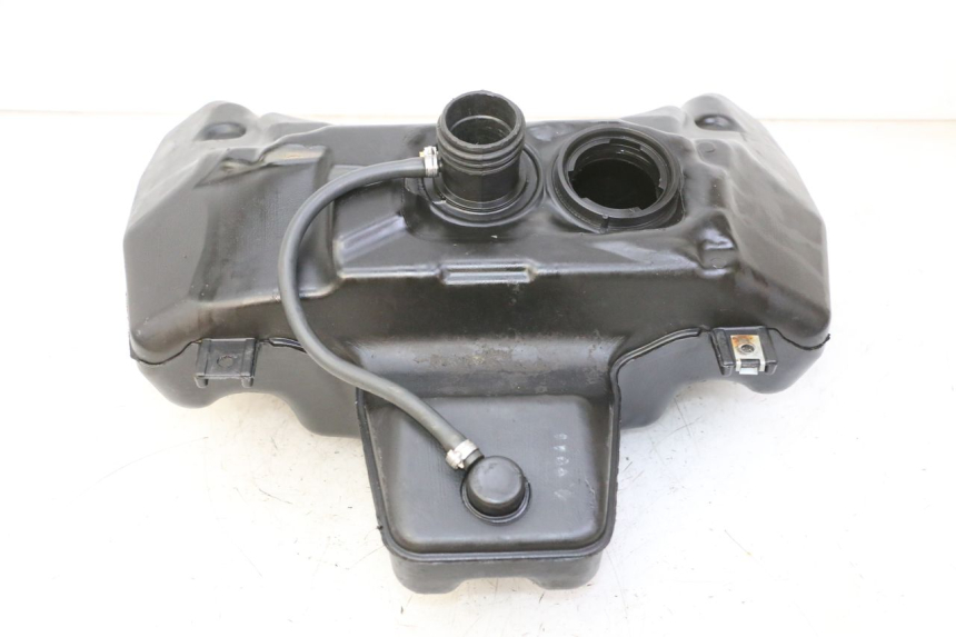 photo de SERBATOIO CARBURANTE APRILIA SR R 2T LC 50 (2018 - 2021) - Altra angolazione