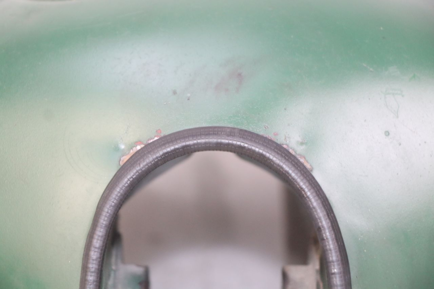 photo de SERBATOIO CARBURANTE YAMAHA SR 125 (1982 - 2003) - Vista d'insieme del prodotto