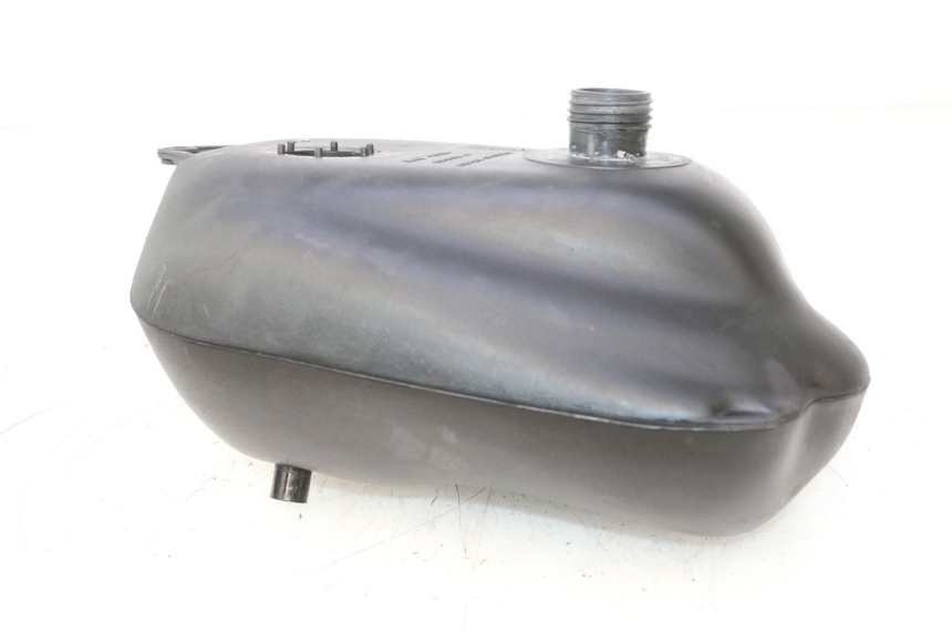 photo de SERBATOIO CARBURANTE MBK STUNT NAKED 50 (2004 - 2018) - Altra angolazione