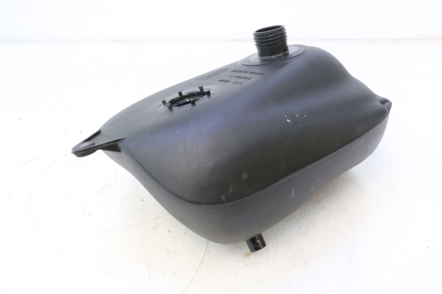 photo de SERBATOIO CARBURANTE MBK STUNT NAKED 50 (2004 - 2018) - Altra angolazione