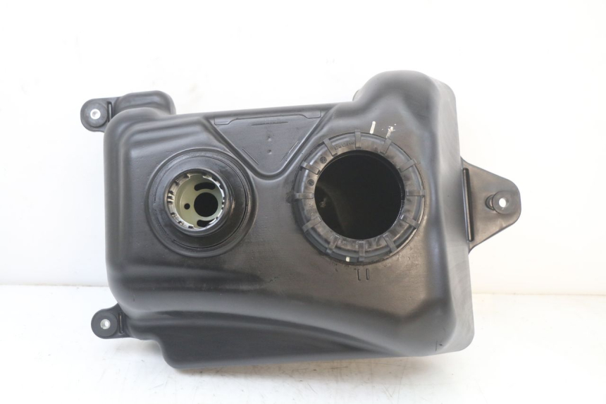 photo de SERBATOIO CARBURANTE  SUZUKI BURGMAN 125 (2018 - 2021) - Vista principale