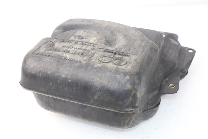 photo de Serbatoio carburante PEUGEOT SV 50 (1992 - 2004) - Zoom sullo stato d'uso