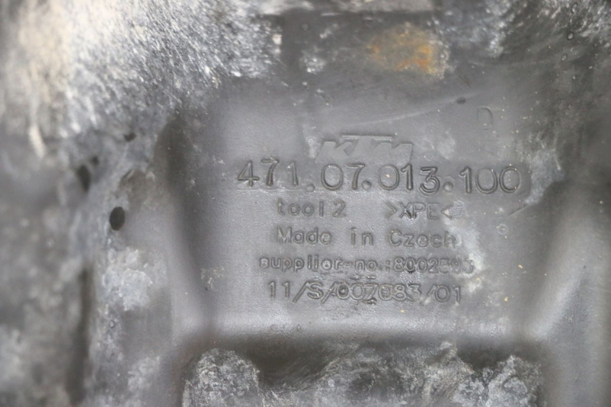 photo de SERBATOIO CARBURANTE  KTM SX 85 (2013 - 2017) - Dettagli dei punti di fissaggio