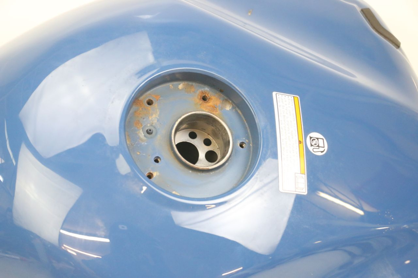 photo de SERBATOIO CARBURANTE YAMAHA TDM ABS 900 (2002 - 2014) - Dettagli dei punti di fissaggio